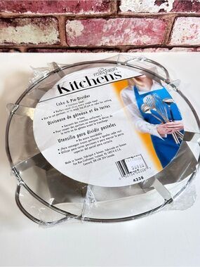 Fox Run Stainless Steel Cake & Pie Cutter~Divider